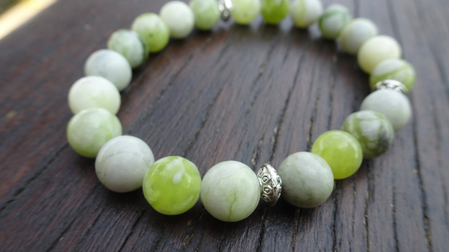 Bracelet perles naturelles 8mm vert tilleul - BR136