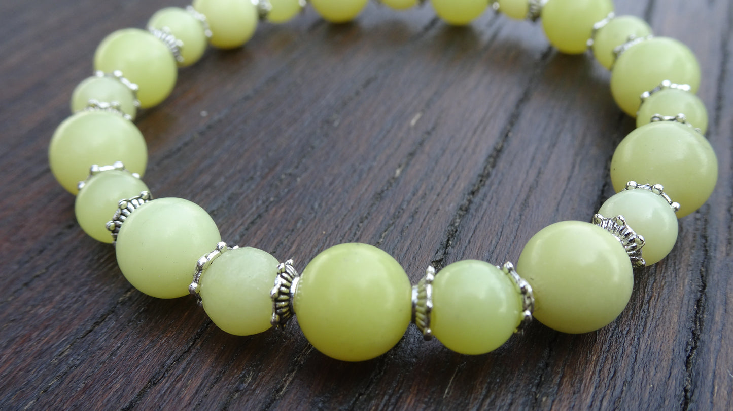 Bracelet perles naturelles 6 et 8mm de couleur jaune pâle - BR148