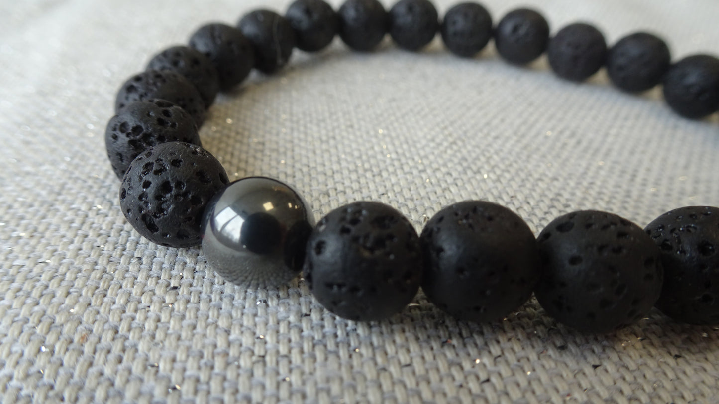 Bracelet homme perles en pierre de lave et une perle hématite - BR035