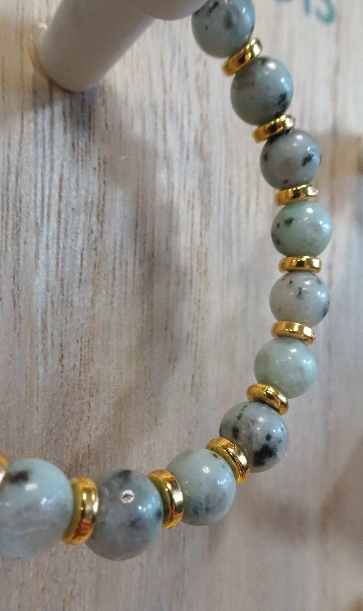 Bracelet en perles naturelles - BR044