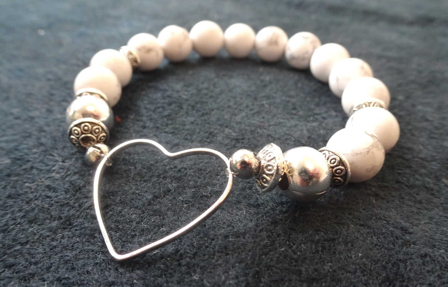 Bracelet pierres naturelles howlite - BR093